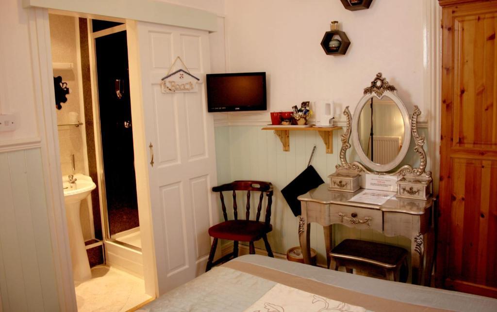 Devon View Guesthouse Swansea Szoba fotó